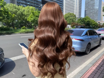 Cách Chăm Sóc Tóc Bóng Mượt Khoa Học Giúp Tóc Khỏe Từ Bên Trong