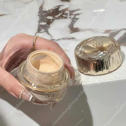 Kem Nền Cao Cấp Cle De Peau Căng Bóng, Che Khuyết Điểm (Tặng mặt nạ + xịt khoá Self Beauty)