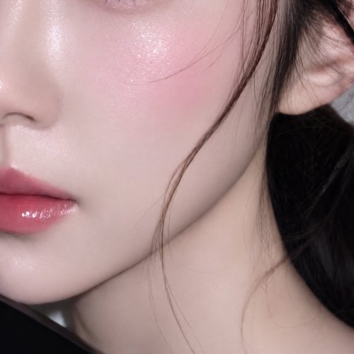 Má hồng cao cấp Dior kết hợp nhũ lấp lánh