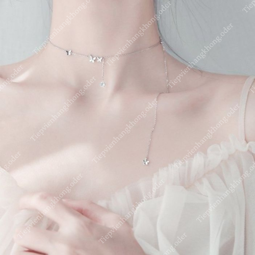Sữa Dưỡng Thể L'Occitane Moisturizing And Smoothing Almond Milk Veil