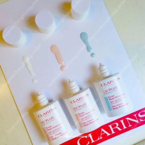 Kem Chống Nắng Clarins Rosy Glow 50Ml