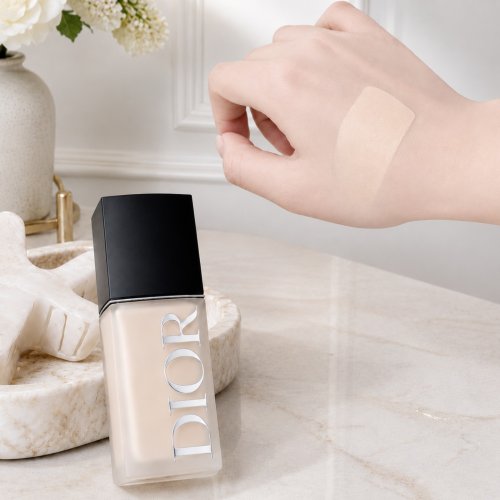 Kem Nền Trang Điểm Dior Forever Skin Glow Foundation