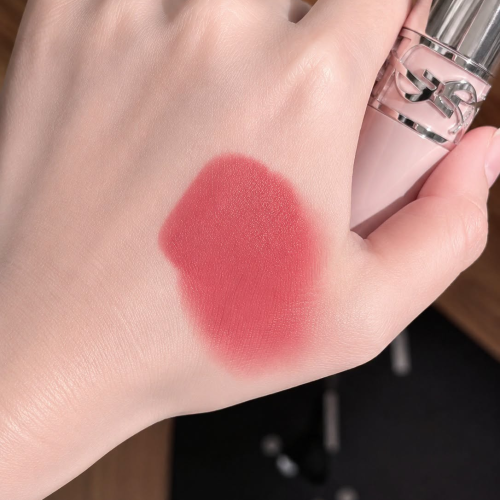 Son YSL Loveshine Candy Glow màu 04 Red-Handed