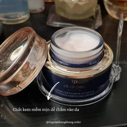 Kem Dưỡng Da Đêm Clé De Peau Beauté Intensive Fortifying Cream 50Ml