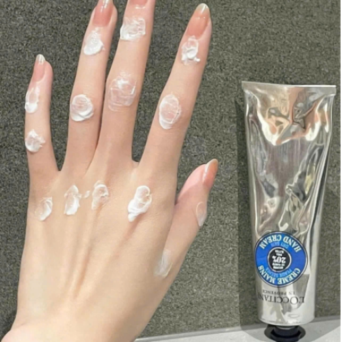 Kem Tay Loccitane Bơ Mỡ 20%