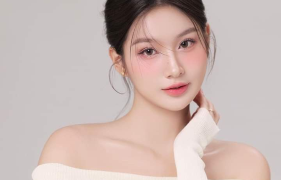 Bộ Sản Phẩm Trang Điểm​ Không Thể Thiếu Cho Chị Em Yêu Makeup