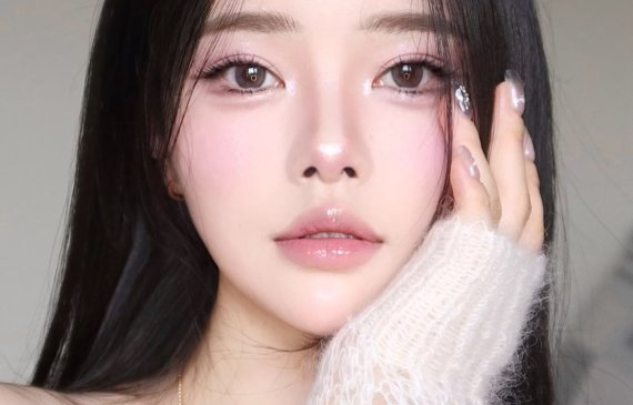 Hướng Dẫn Trang Điểm Tại Nhà Đẹp Tự Nhiên, Rạng Rỡ Suốt Mùa Tết